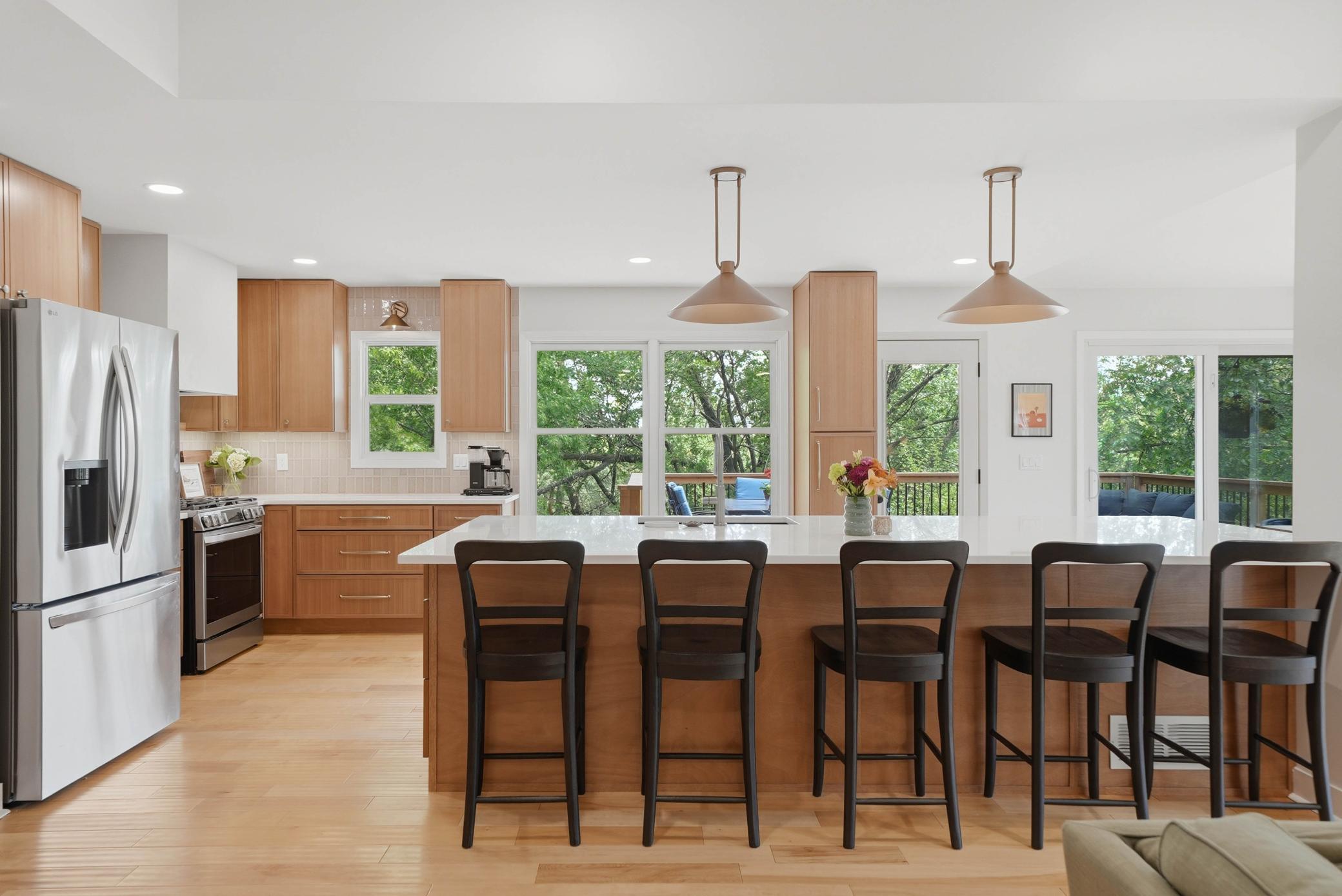 9137 Forest Hills Circle Bloomington MN 55437