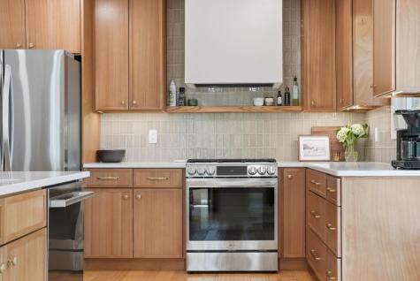 9137 Forest Hills Circle Bloomington MN 55437