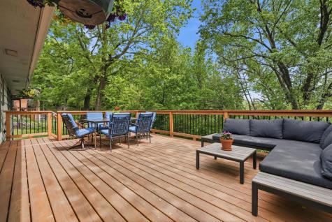 9137 Forest Hills Circle Bloomington MN 55437