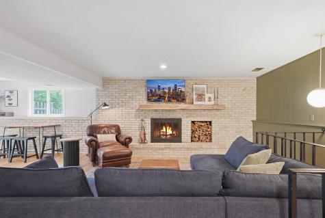 9137 Forest Hills Circle Bloomington MN 55437