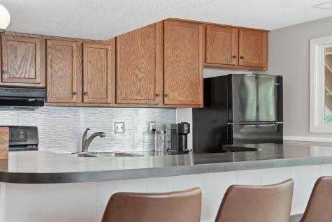 9137 Forest Hills Circle Bloomington MN 55437