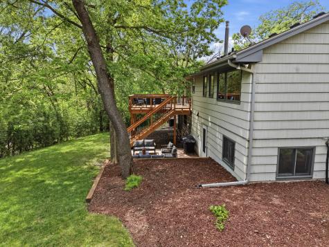 9137 Forest Hills Circle Bloomington MN 55437