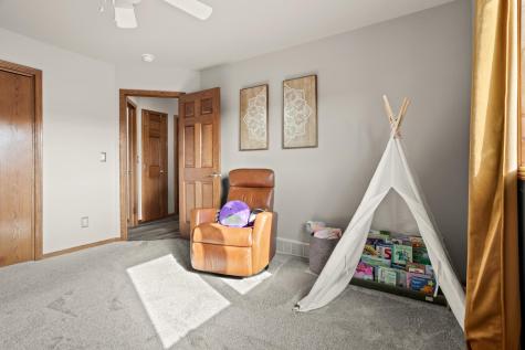4512 44th Street S Fargo ND 58104