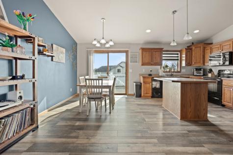 4512 44th Street S Fargo ND 58104