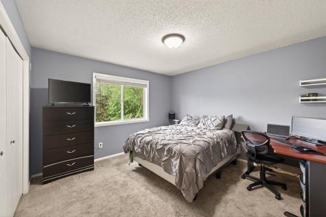 4841 Helena Road N Oakdale MN 55128
