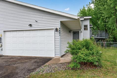 4841 Helena Road N Oakdale MN 55128