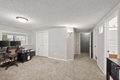 4841 Helena Road N Oakdale MN 55128
