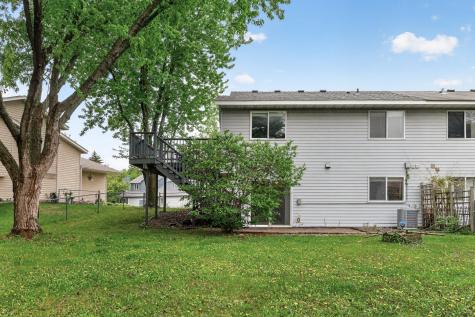 4841 Helena Road N Oakdale MN 55128