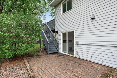 4841 Helena Road N Oakdale MN 55128