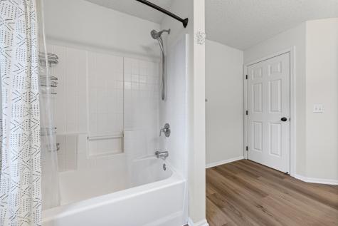 14393 Wilson Drive Eden Prairie MN 55347