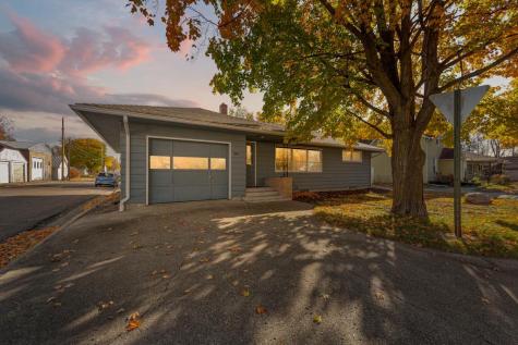 1043 Chase Avenue Gibbon MN 55335