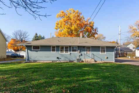 1043 Chase Avenue Gibbon MN 55335