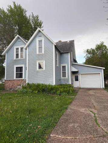 508 E Iowa Street Elmore MN 56027