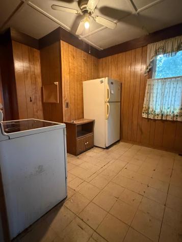 508 E Iowa Street Elmore MN 56027