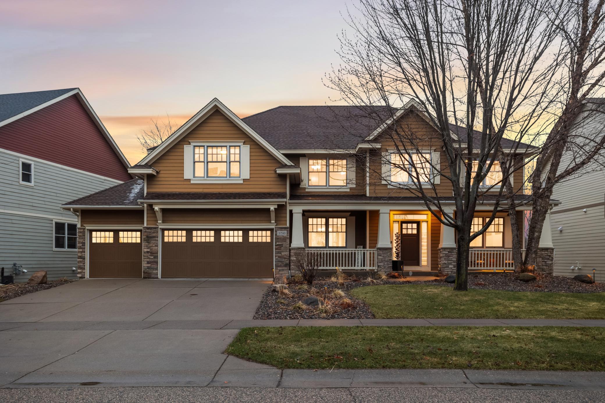 10590 Watersedge Lane Woodbury MN 55129