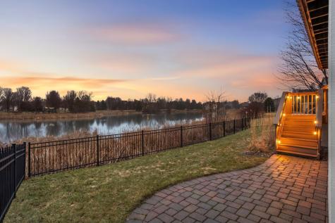 10590 Watersedge Lane Woodbury MN 55129