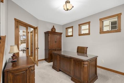 10590 Watersedge Lane Woodbury MN 55129