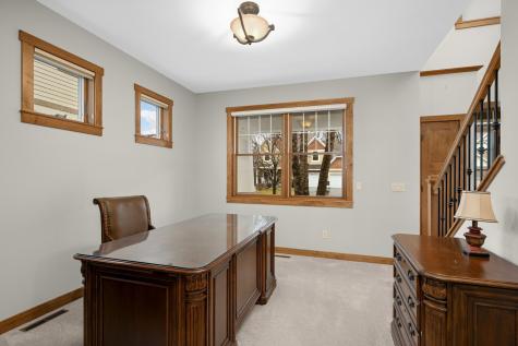 10590 Watersedge Lane Woodbury MN 55129