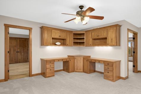 10590 Watersedge Lane Woodbury MN 55129