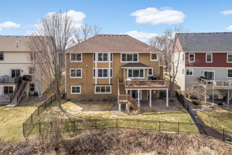 10590 Watersedge Lane Woodbury MN 55129