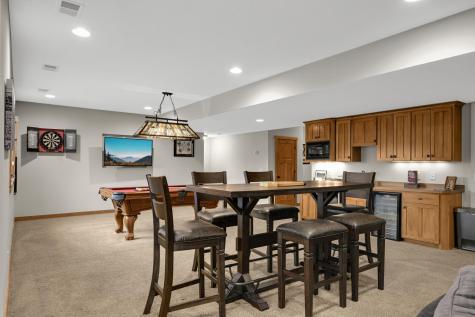 10590 Watersedge Lane Woodbury MN 55129