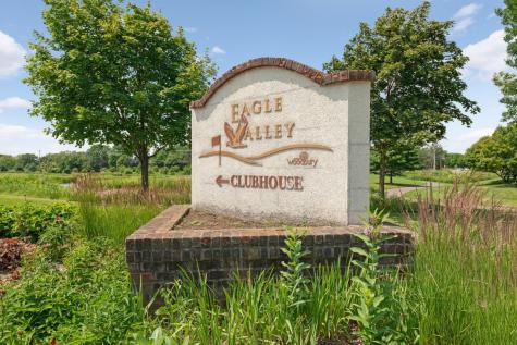 10590 Watersedge Lane Woodbury MN 55129