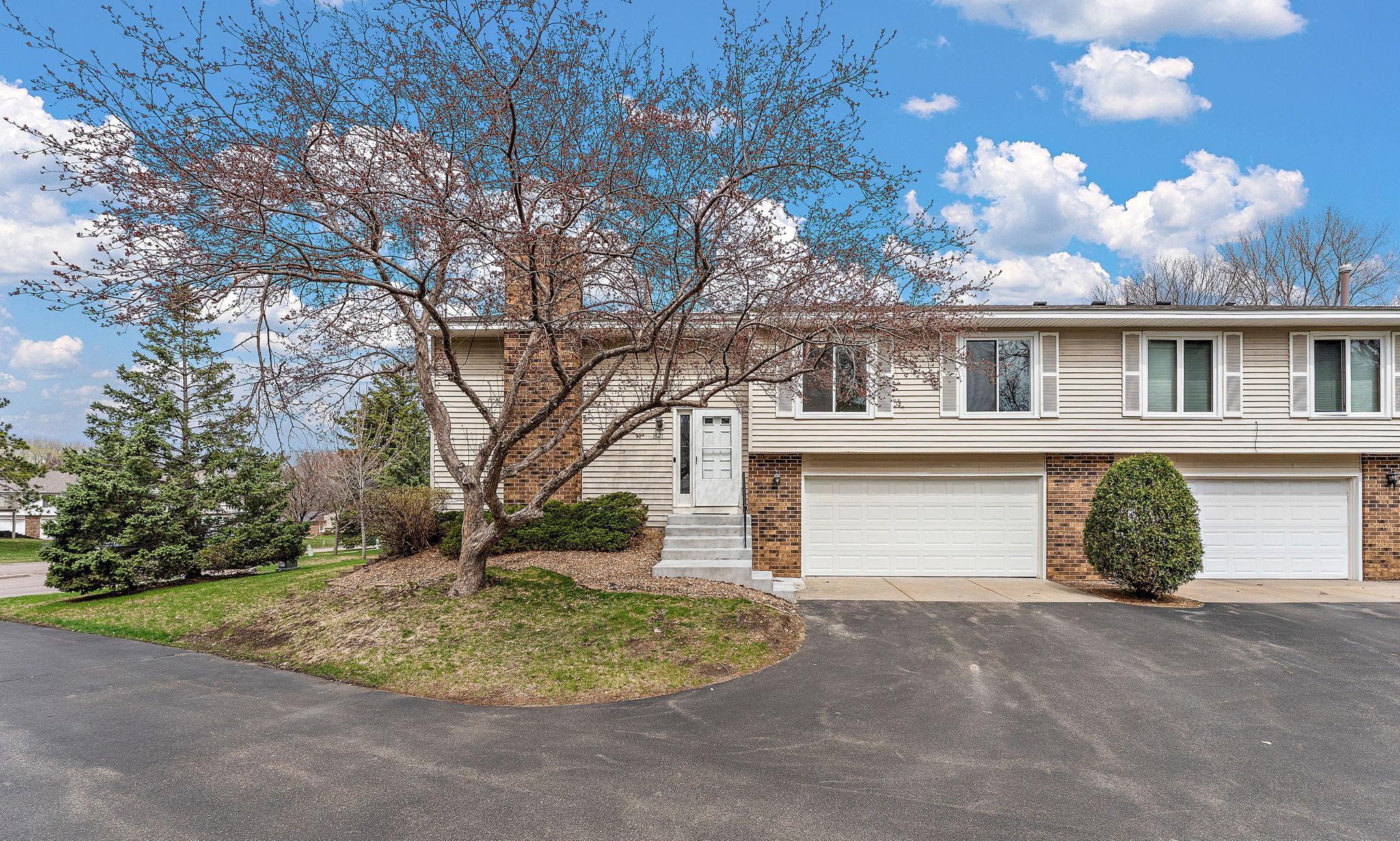 1621 W 140th Street Burnsville MN 55337