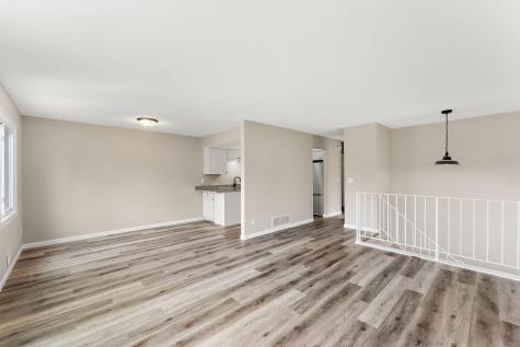 1621 W 140th Street Burnsville MN 55337