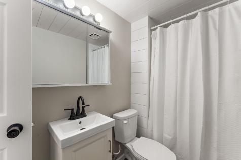 1621 W 140th Street Burnsville MN 55337