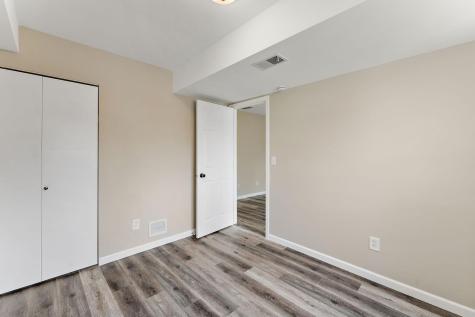 1621 W 140th Street Burnsville MN 55337