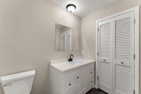 1621 W 140th Street Burnsville MN 55337