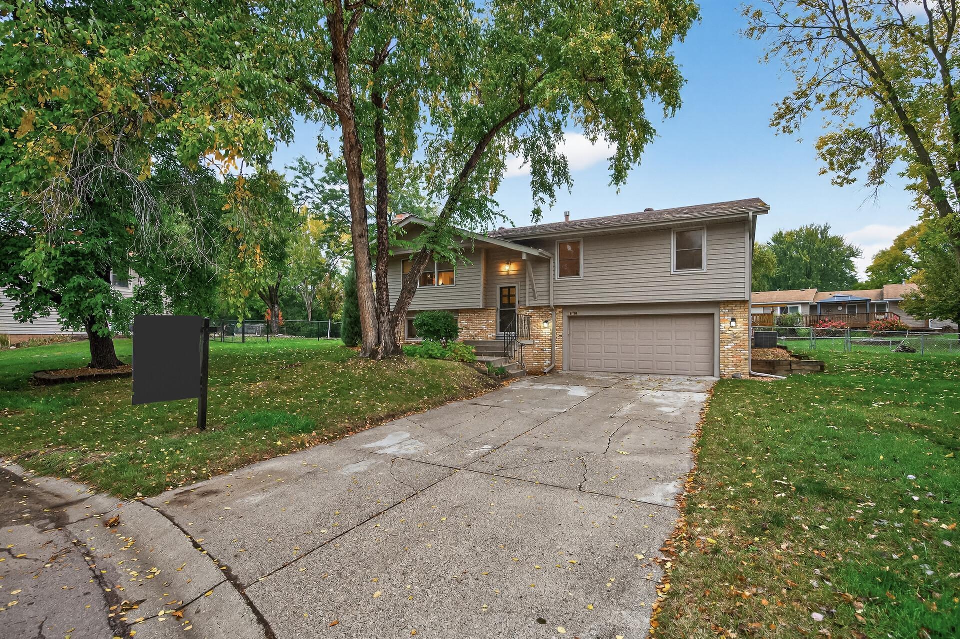 14728 Dory Court Apple Valley MN 55124
