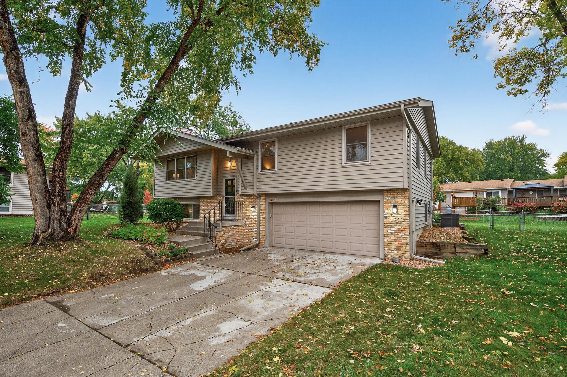 14728 Dory Court Apple Valley MN 55124