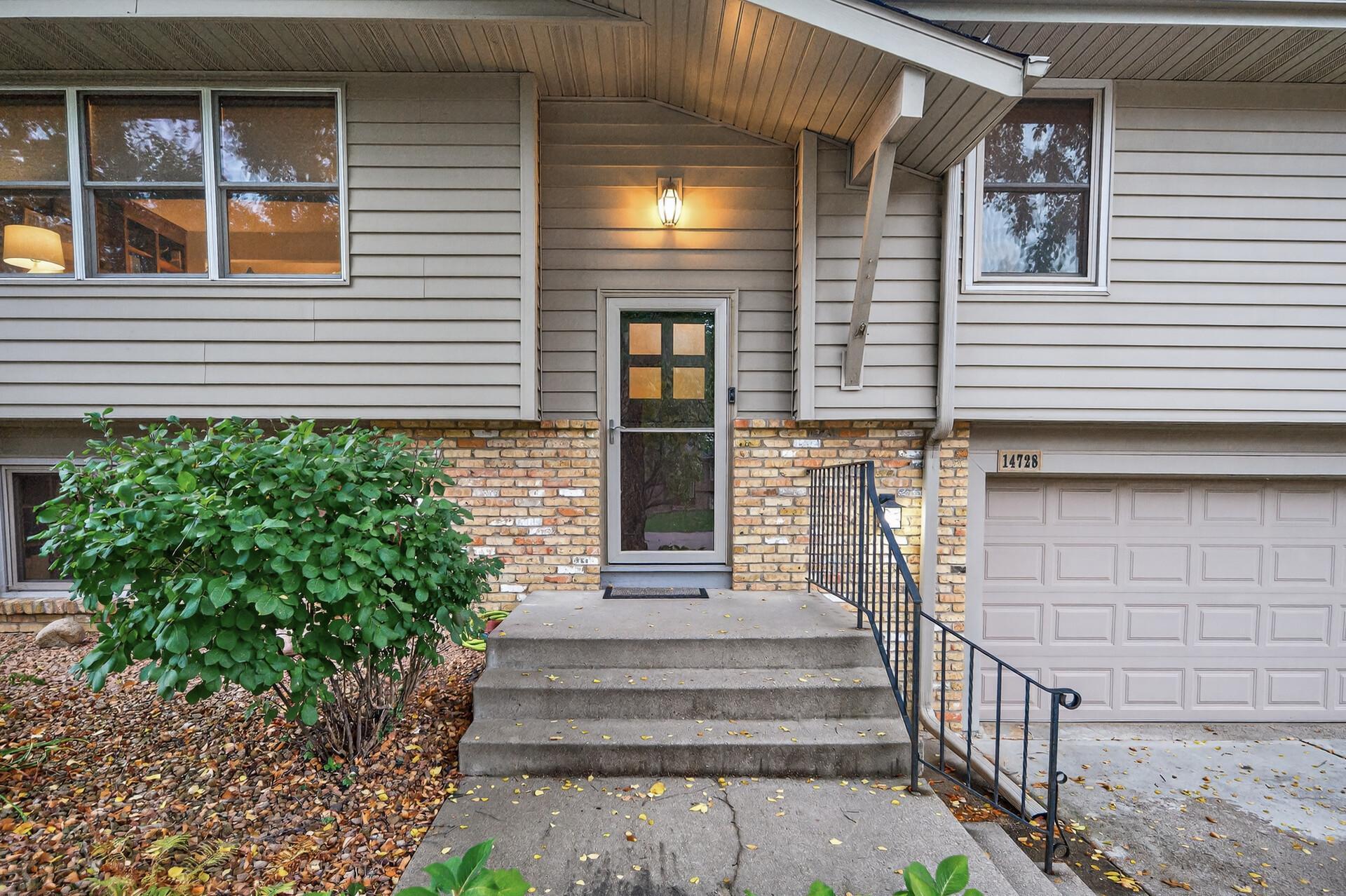 14728 Dory Court Apple Valley MN 55124