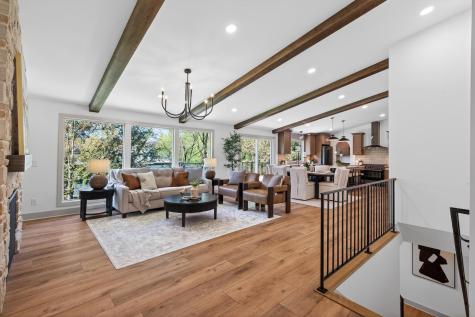 5400 Malibu Drive Edina MN 55436
