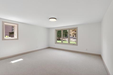 5400 Malibu Drive Edina MN 55436