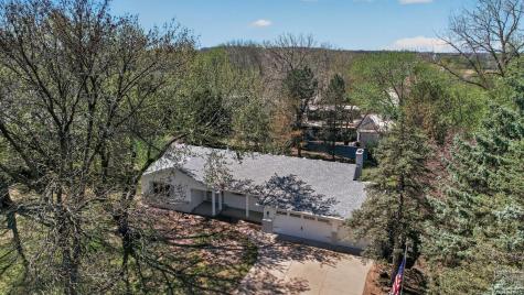 5400 Malibu Drive Edina MN 55436