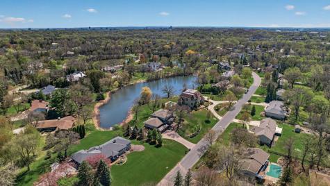 5400 Malibu Drive Edina MN 55436