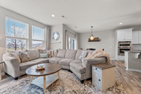 13738 54th Place N Plymouth MN 55446
