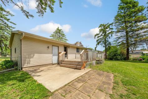 1323 Greenwood Place Faribault MN 55021