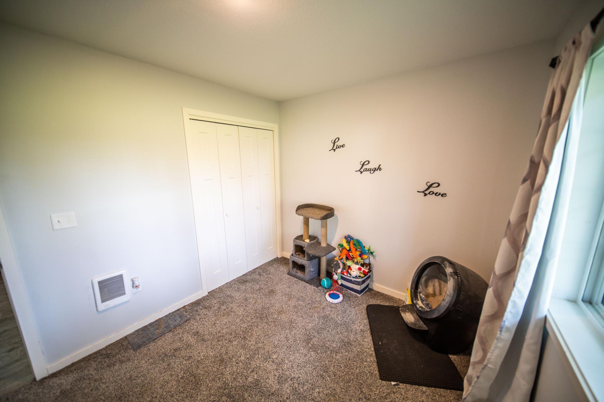 16 2nd Street SE Altura MN 55910