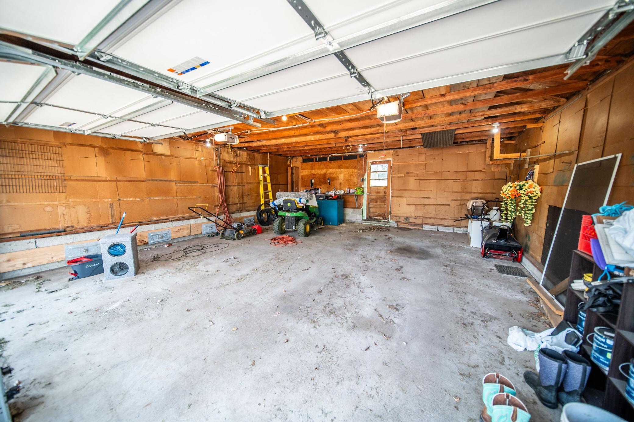 16 2nd Street SE Altura MN 55910