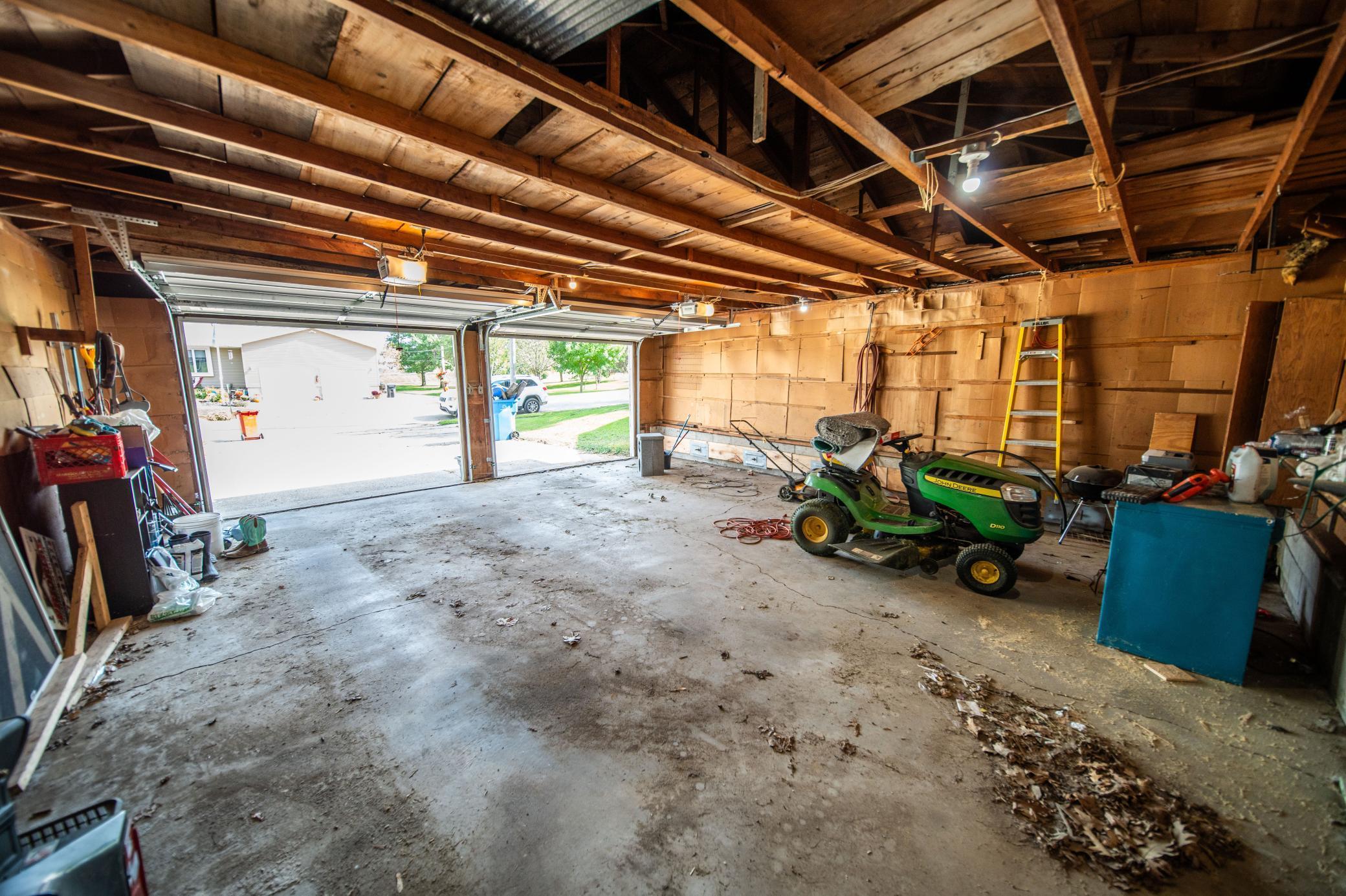 16 2nd Street SE Altura MN 55910