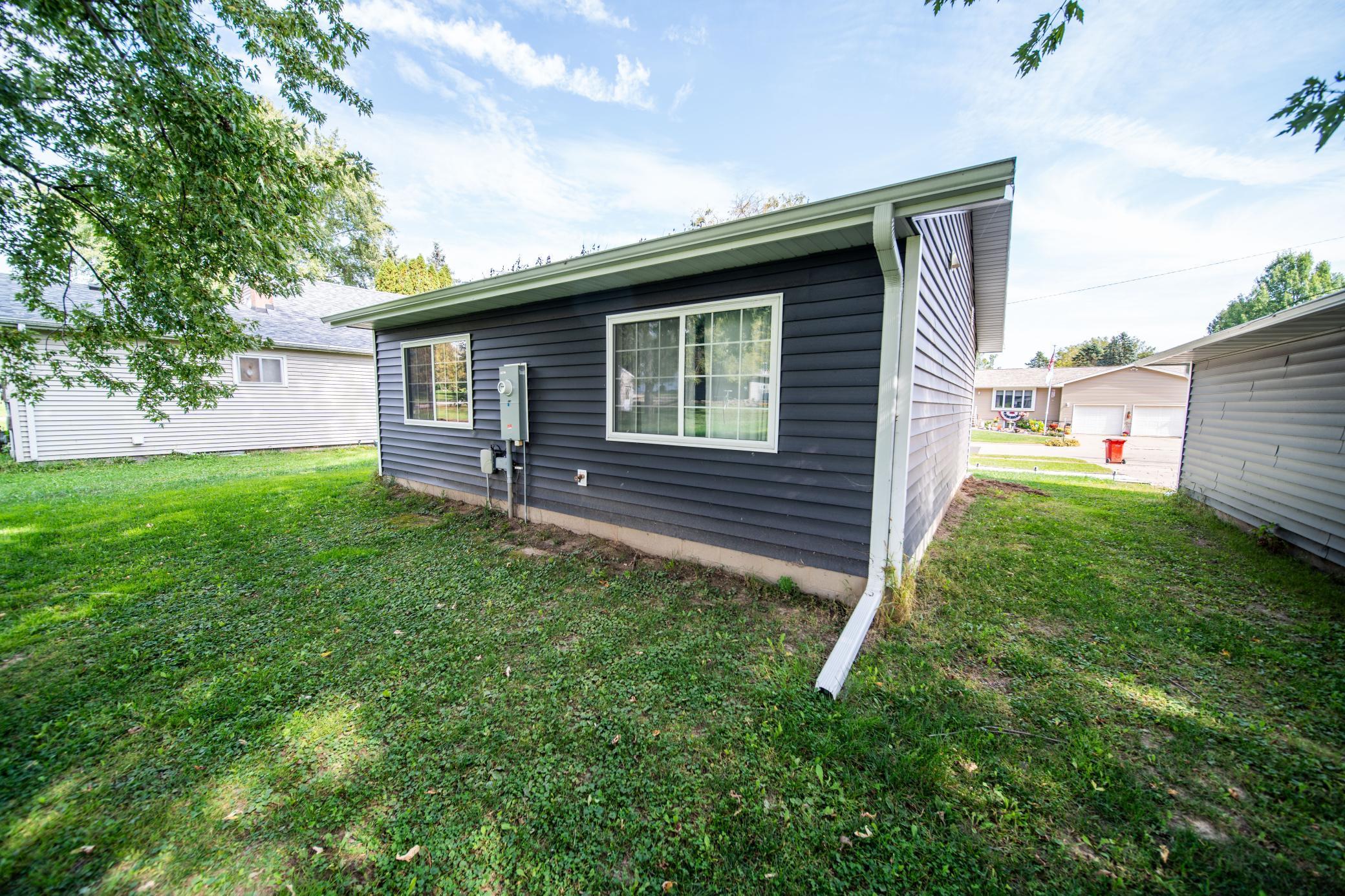 16 2nd Street SE Altura MN 55910