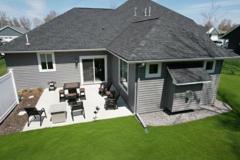 4721 381st Trail North Branch MN 55056