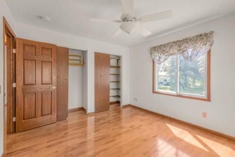 1375 Balsam Street E Eagan MN 55123