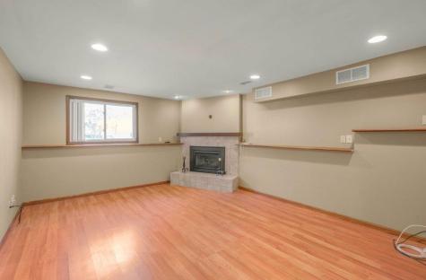 1375 Balsam Street E Eagan MN 55123