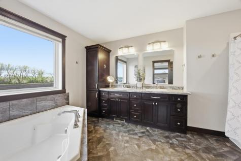 1102 6th Avenue NE Dilworth MN 56529
