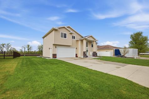 1102 6th Avenue NE Dilworth MN 56529