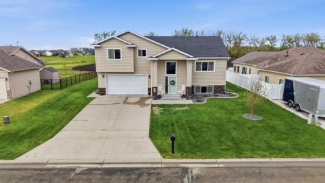 1102 6th Avenue NE Dilworth MN 56529